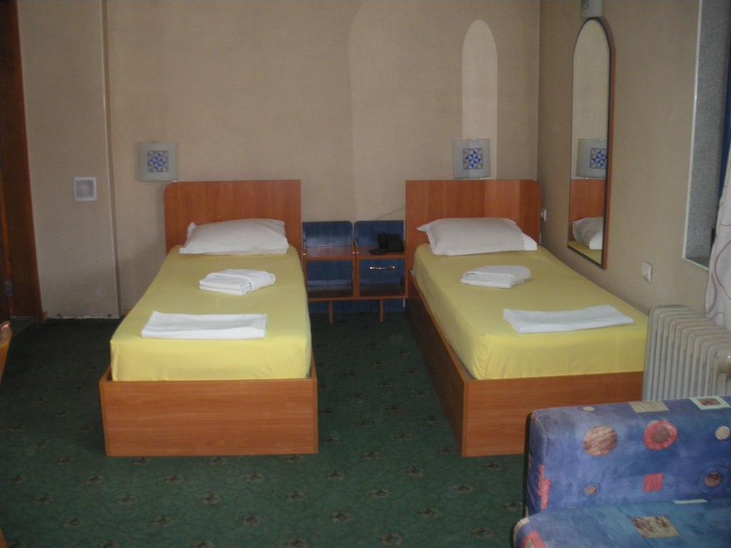 Brani Family Hotel Rusze Szoba fotó